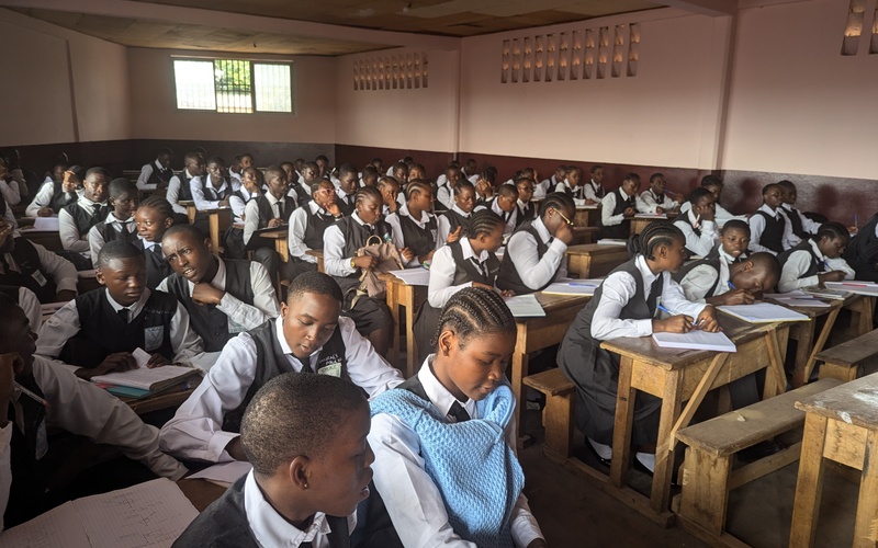 STUDENTS IN CLASS